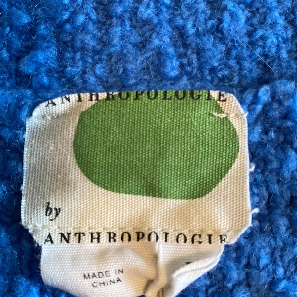 ANTHROPOLOGIE Green Dot Oversized V-Neck Sweater in Bright Blue - Picture 2 of 10